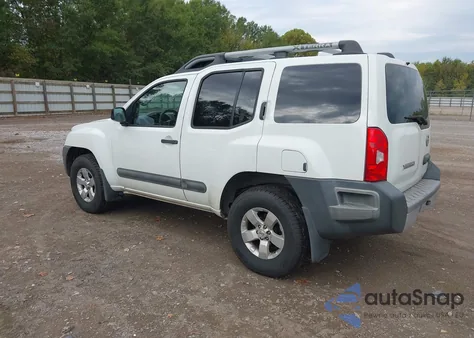 2013 Nissan Xterra S from USA, damaged, VIN 5N1AN0NW6DN824902